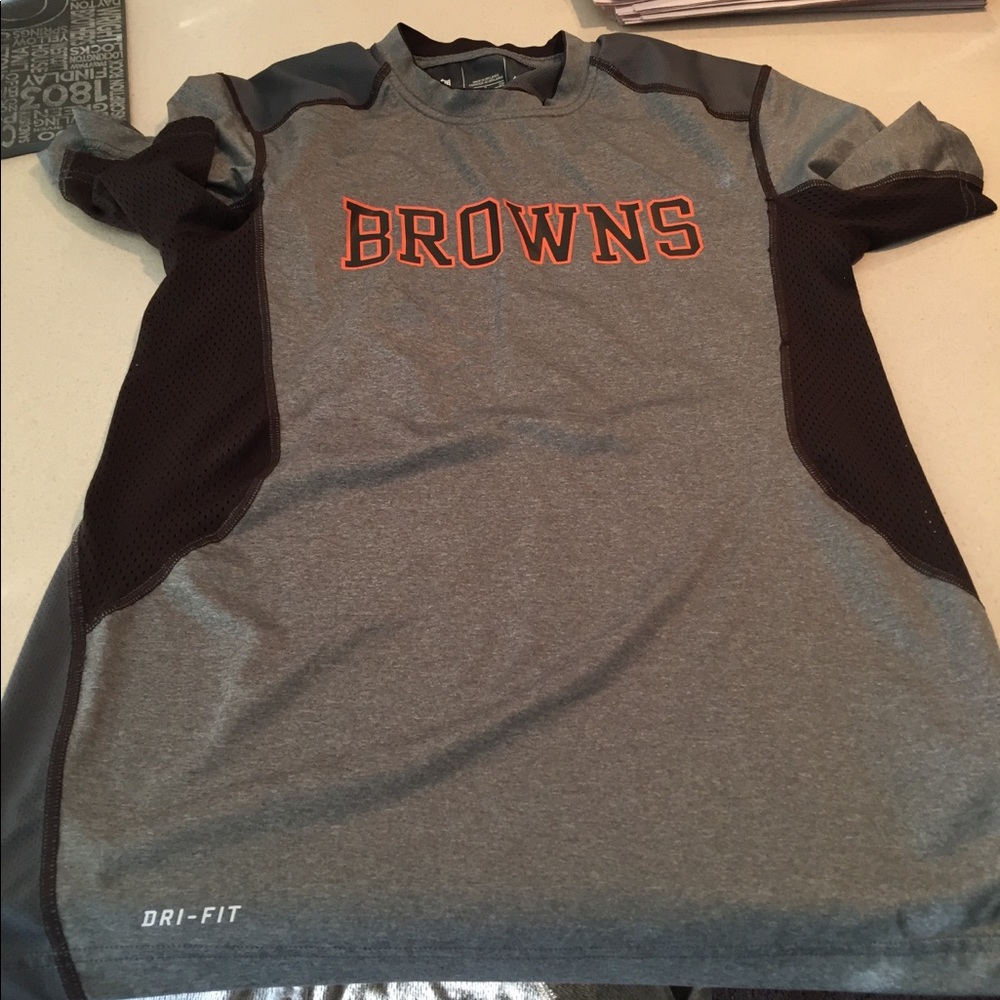 nike dri-fit browns shirt size small